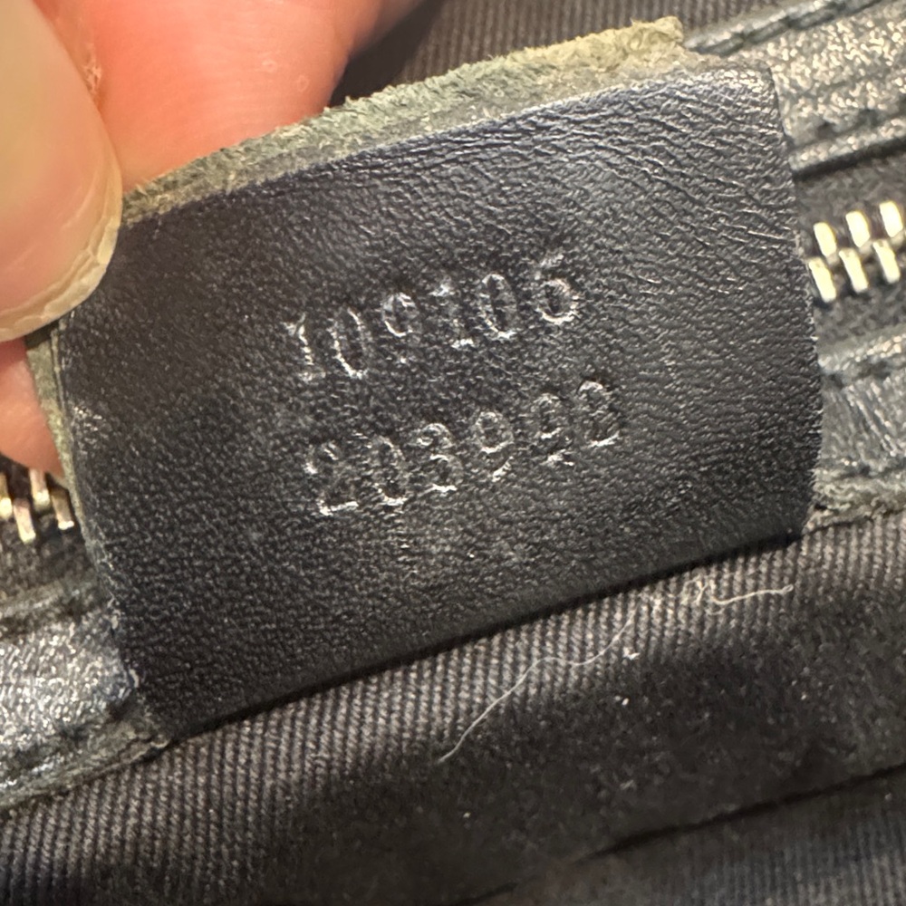 Authentic Gucci Black Embossed Shoulder Bag - Picture 12 of 13
